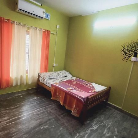 The Palm Bay Beach Residency Varkala Exterior foto