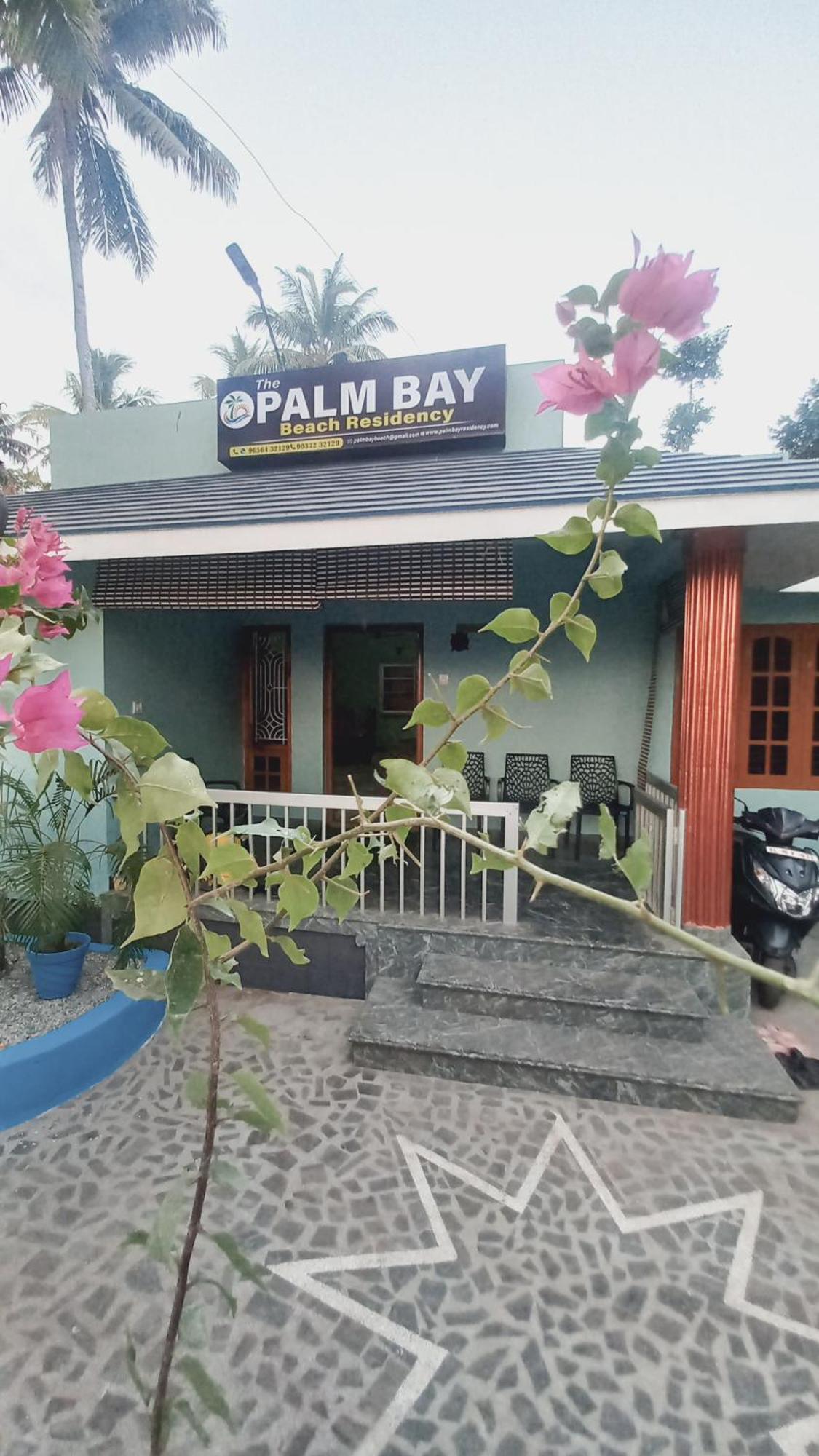 The Palm Bay Beach Residency Varkala Exterior foto